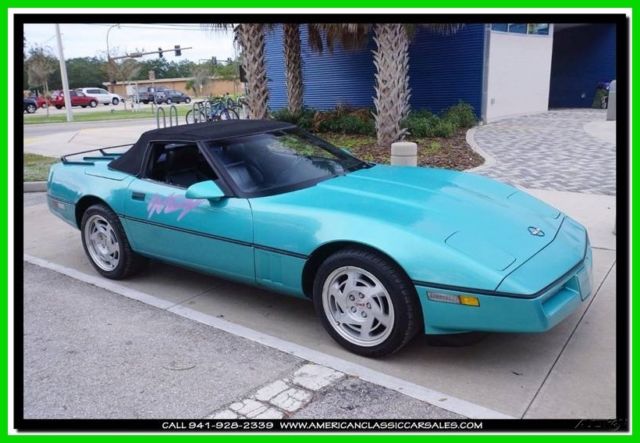 1990 Chevrolet Corvette Base 2dr Convertible