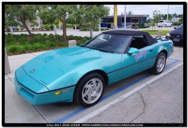 1990 Chevrolet Corvette Base 2dr Convertible - photo 12