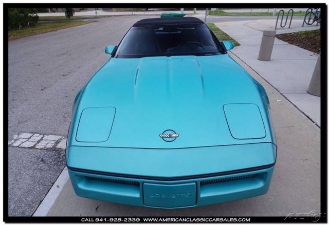 1990 Chevrolet Corvette Base 2dr Convertible - photo 8