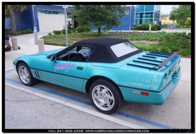 1990 Chevrolet Corvette Base 2dr Convertible - photo 9