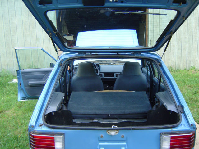 1990 Plymouth Horizon - photo 11