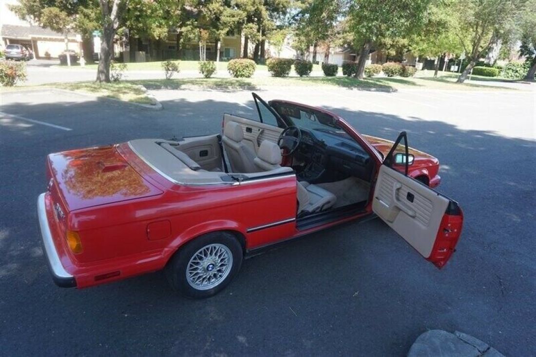 1990 BMW 3-Series 325i Hardtop Low Miles - photo 5