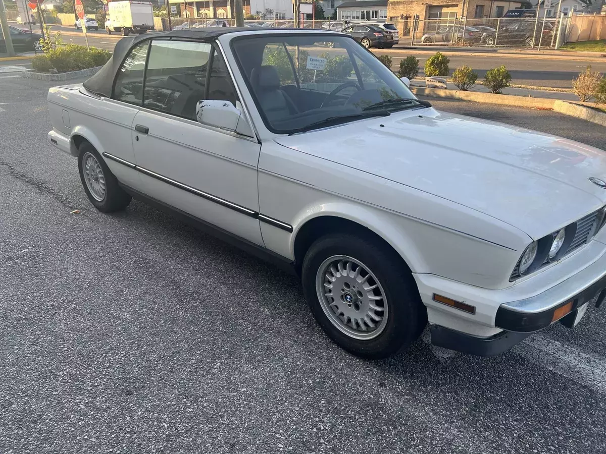 1990 BMW 3-Series White IC AUTOMATIC 1990 BMW 3-Series IC AUTOMATIC
