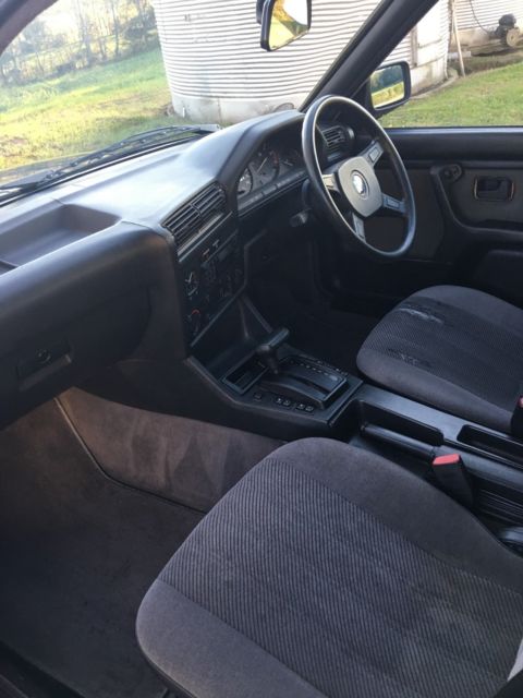 1990 BMW 3-Series 318i - photo 9