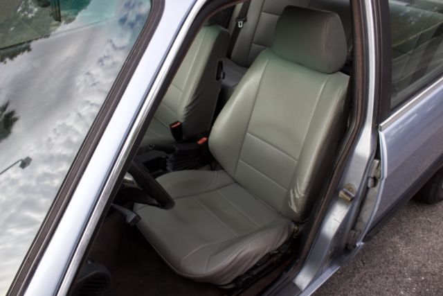 1990 BMW 3-Series E30 - photo 11