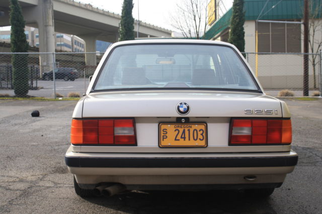 1990 BMW 3-Series Base - photo 5