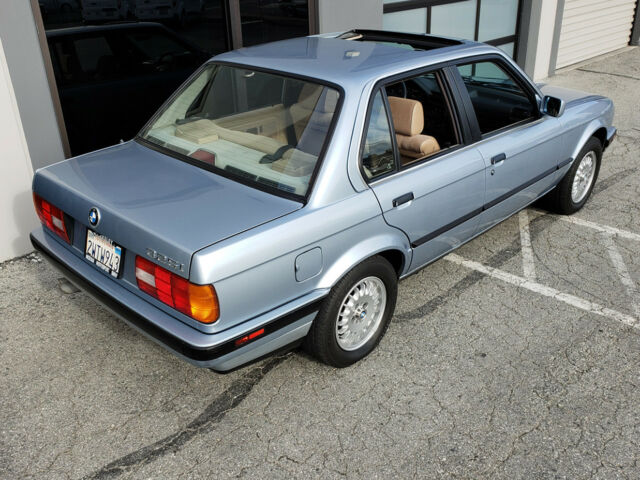 1990 BMW 3-Series 325I - photo 6