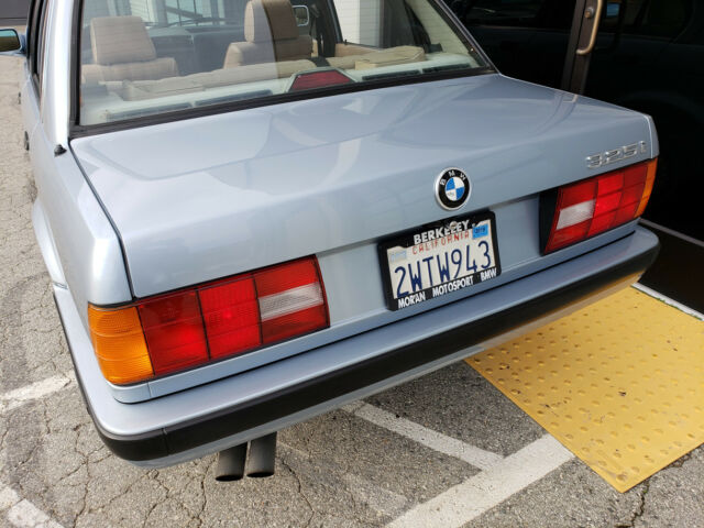 1990 BMW 3-Series 325I - photo 8