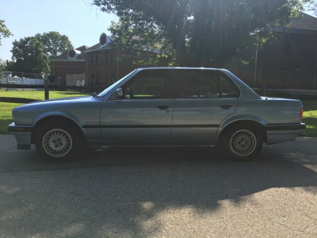 1990 BMW 3-Series 325i - photo 2