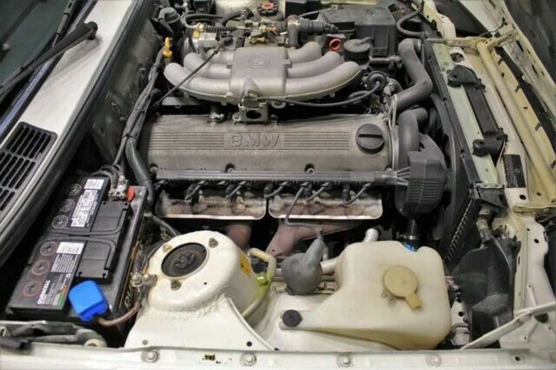 1990 BMW 325iC Convertible - photo 8