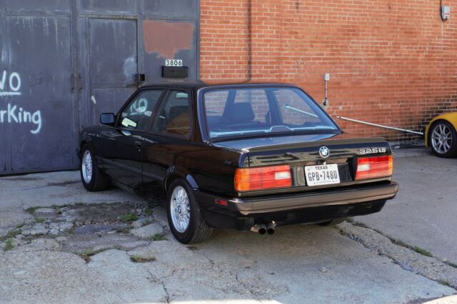 1990 BMW 3-Series 325is - photo 6