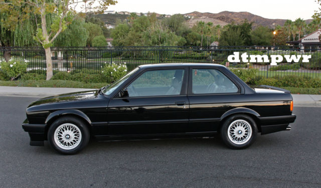 1990 BMW 325iS 5 Speed Sport Suspension Bilstein H&R Black Clean Original Plus 1990 BMW 3-Series Sport