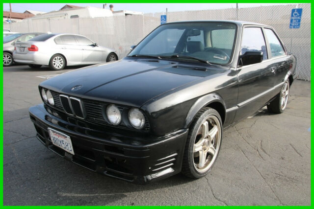 1990 BMW 325is Automatic 6 Cylinder NO RESERVE 1990 BMW 3-Series 325i