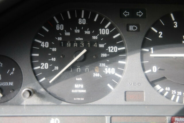 1990 BMW 3-Series 325i - photo 12