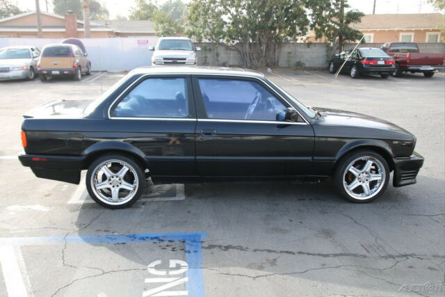 1990 BMW 3-Series 325i - photo 6