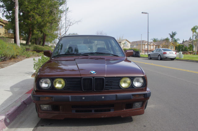 1990 BMW 3-Series 325is - photo 3