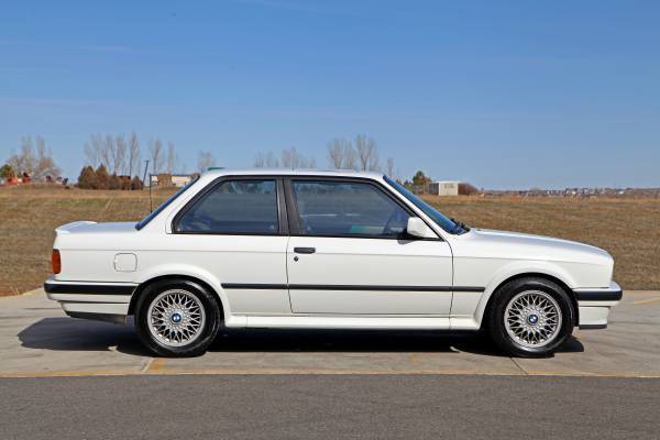 1990 BMW 3-Series 325iX - photo 6