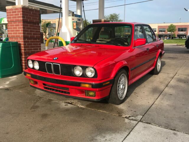 1990 BMW 325ix (E30) 1990 BMW 3-Series 325ix