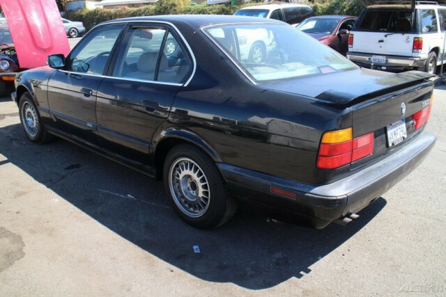 1990 BMW 5-Series 525i - photo 3