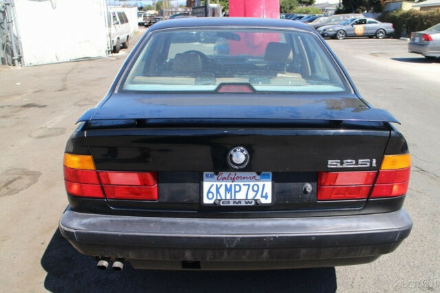 1990 BMW 5-Series 525i - photo 4