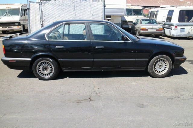 1990 BMW 5-Series 525i - photo 6
