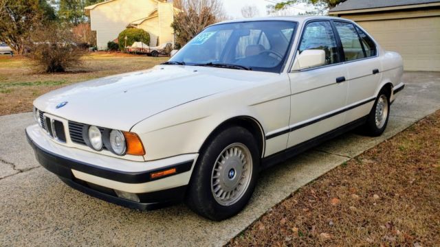 1990 BMW 5-Series 525i - photo 2