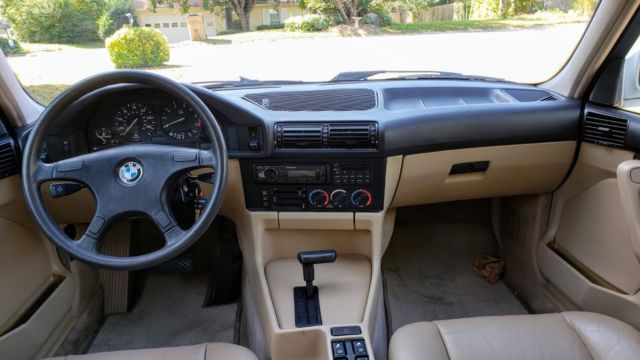 1990 BMW 5-Series 525i - photo 7