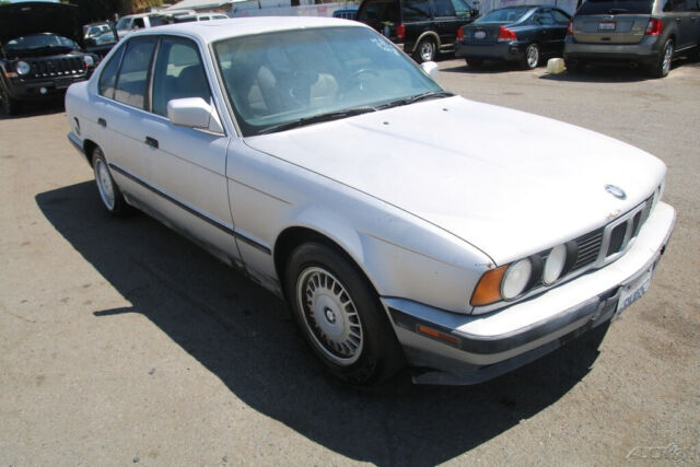 1990 BMW 5-Series 525i - photo 8