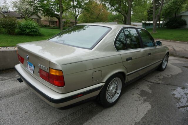 1990 BMW 5-Series 535i - photo 7