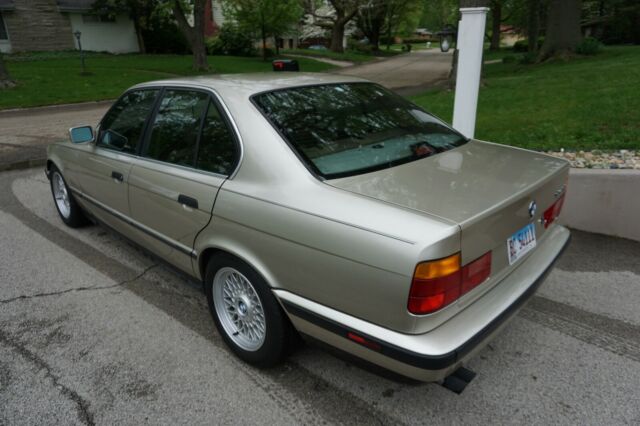 1990 BMW 5-Series 535i - photo 9