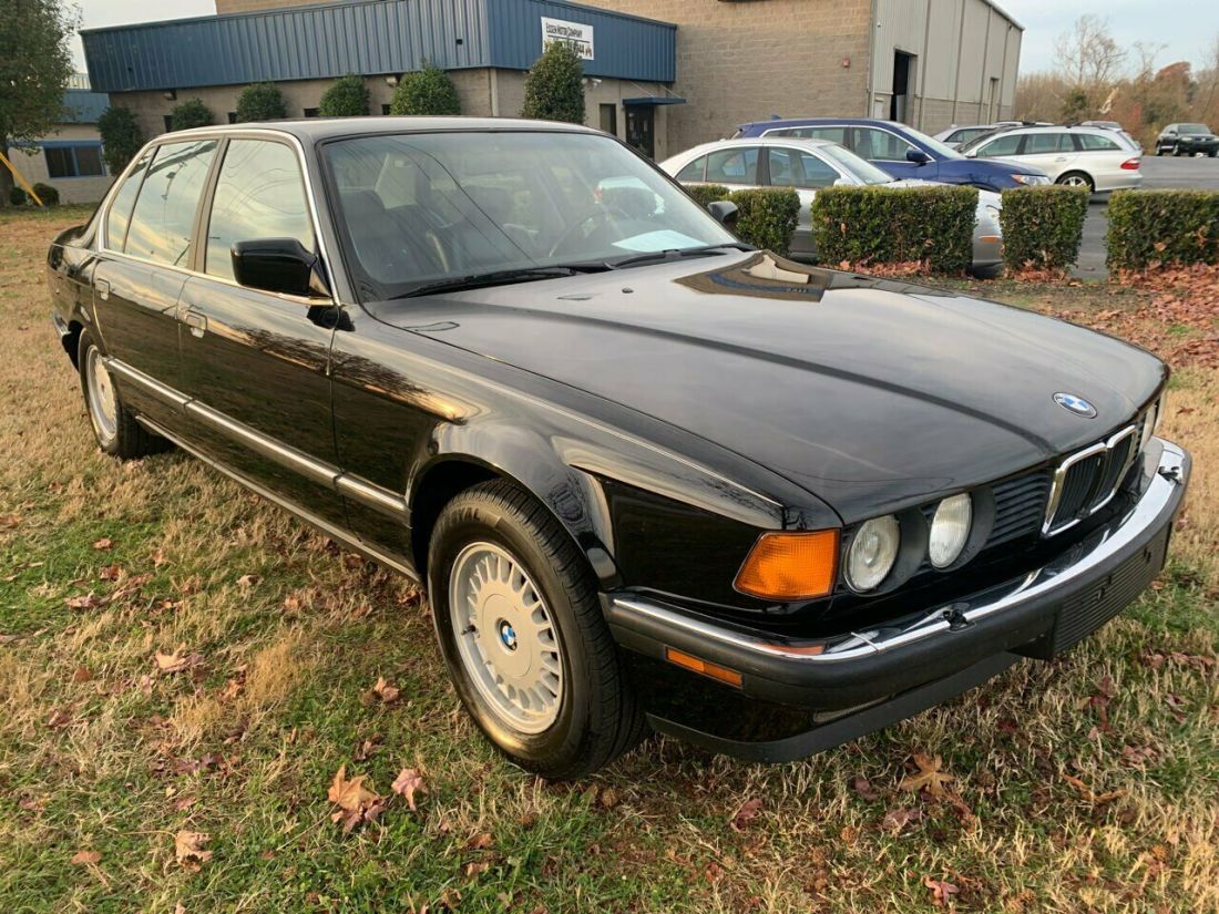 1990 BMW 7 Series 735iL 4dr Sedan 1990 BMW 7-Series 735iL 4dr Sedan