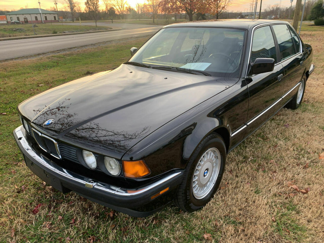 1990 BMW 7-Series 735iL 4dr Sedan - photo 7