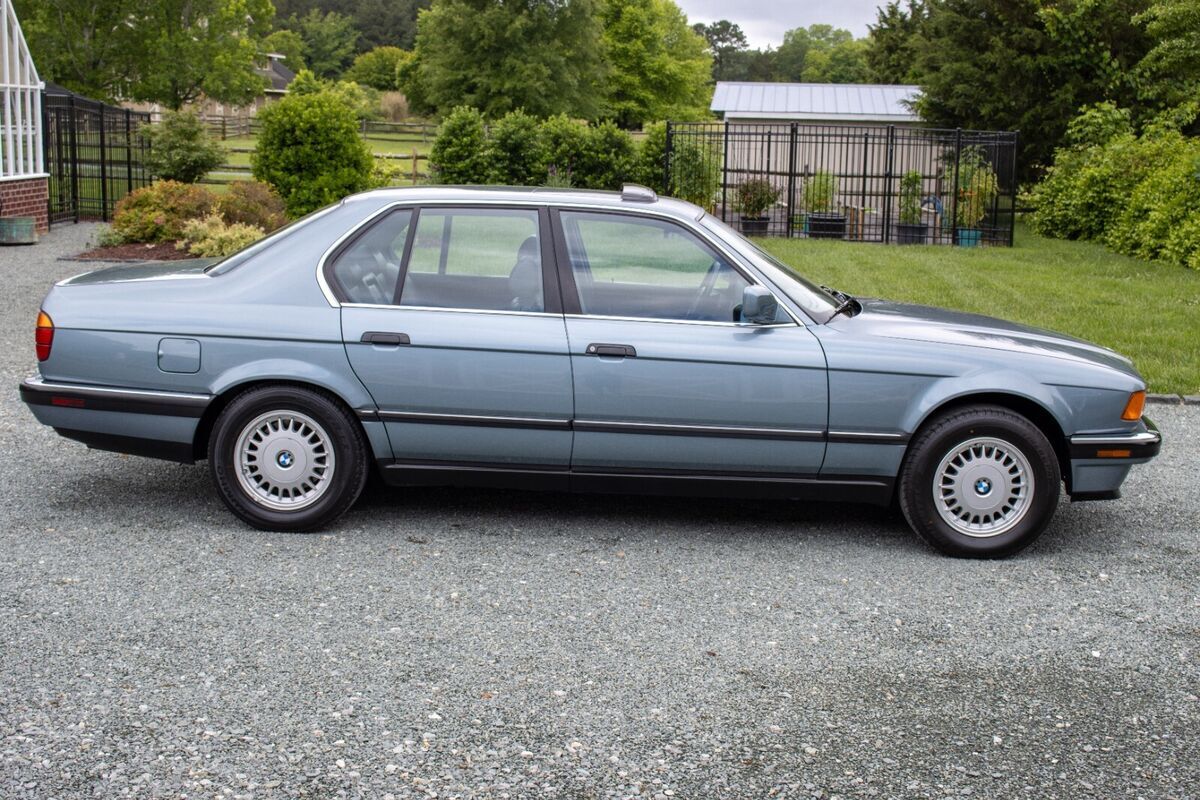 1990 BMW 7-Series - photo 6