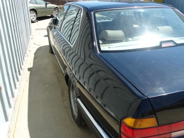 1990 BMW 7-Series 750IL - photo 2