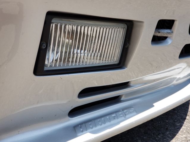 1990 BMW 3-Series 325is - photo 2