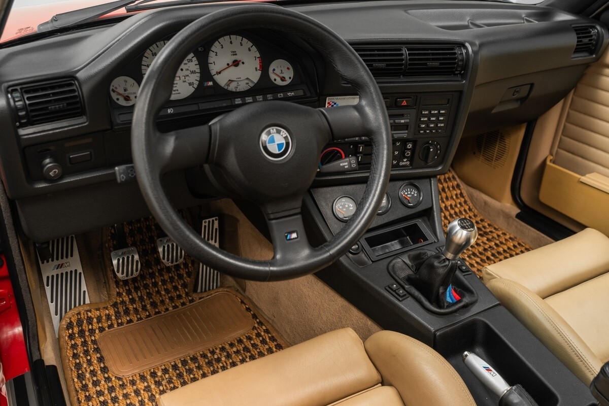 1990 BMW M3 - photo 12