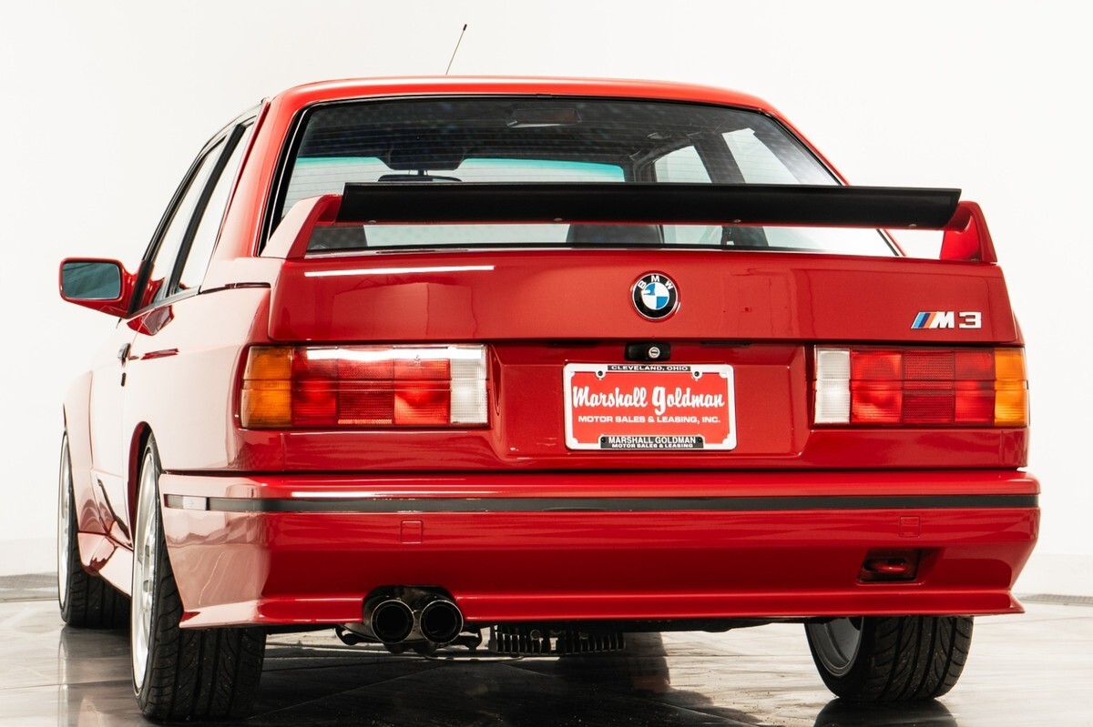 1990 BMW M3 - photo 6