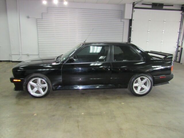 1990 BMW M3 Coupe - photo 2