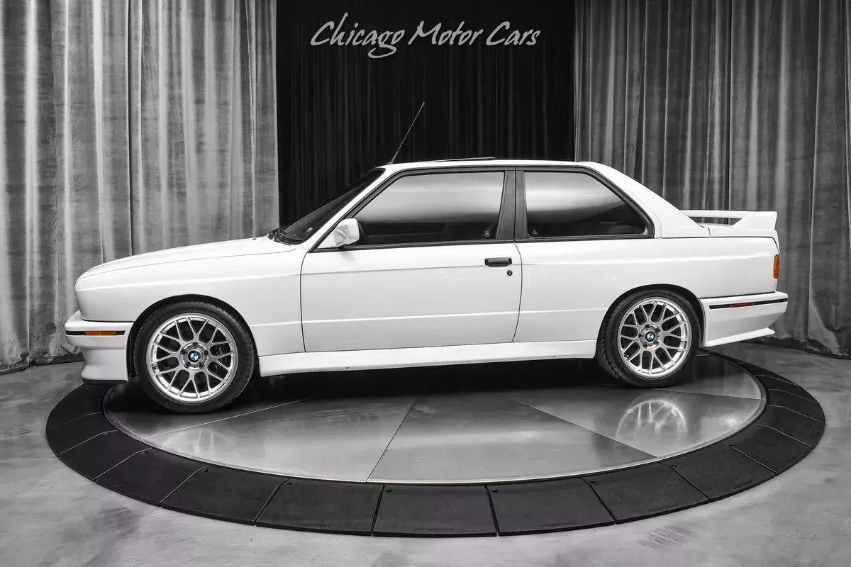 1990 BMW M3 E30 Coupe Alpine White! 5-Speed Manual! Wilwood Br White 1990 BMW M3 E30 Coupe Alpine White! 5-Speed Manual! Wilwood Br
