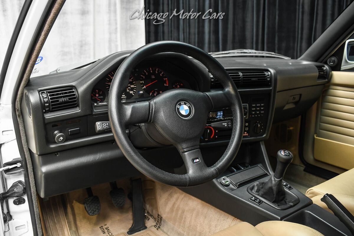 1990 BMW M3 E30 Coupe Alpine White! 5-Speed Manual! Wilwood Br - photo 8