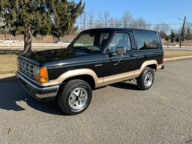 1990 Bronco II 4x4 Only 24k Actual Mile Eddie Bauer LIKE NEW SURVIVOR! 1990 Ford Bronco ONLY 24K ACTUAL MILES! 100% ORIGINAL SURVIVOR!
