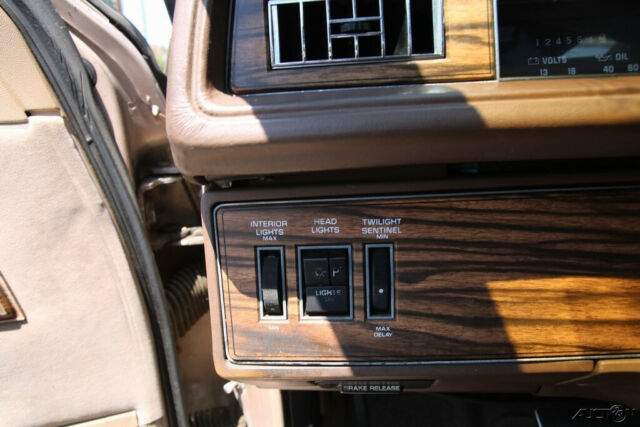 1990 Buick Electra Park Avenue - photo 12