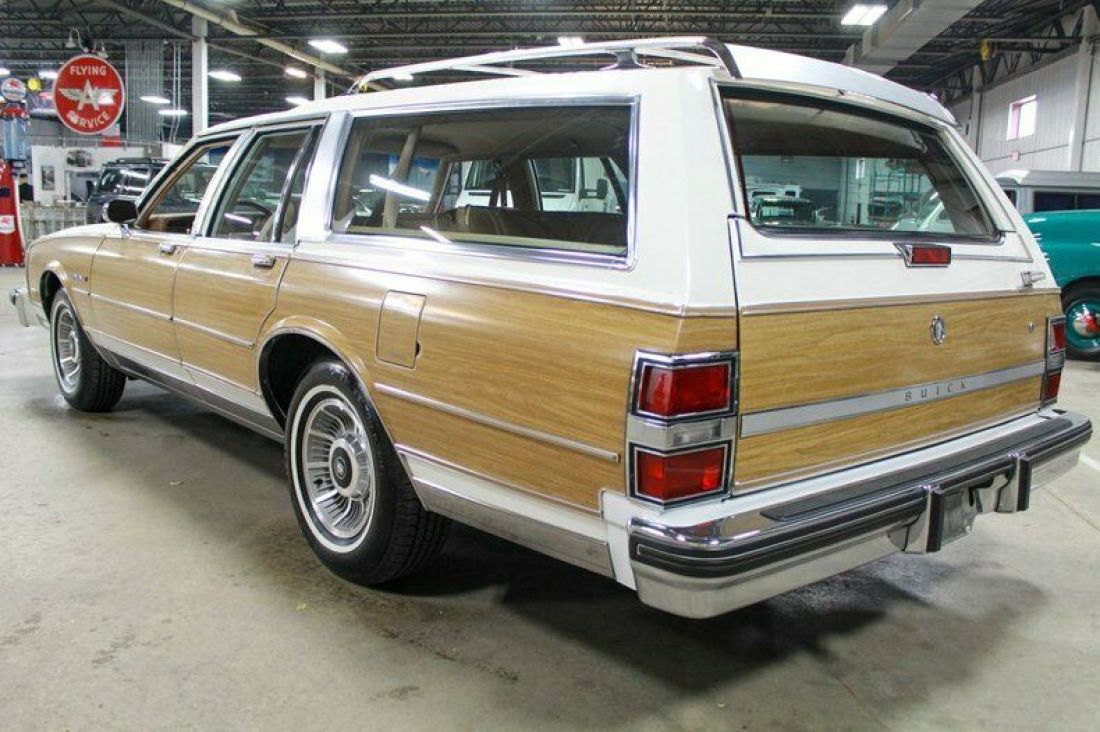 1990 Buick Estate Wagon - photo 3
