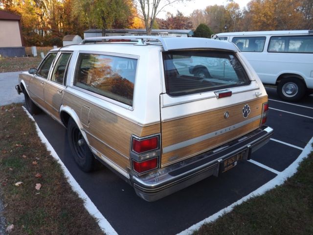 1990 Buick Other Estate Wagon w/ Leather Interior - photo 4
