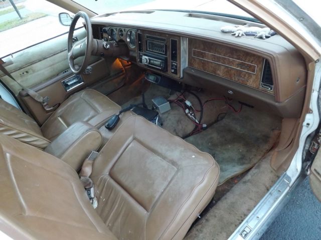1990 Buick Other Estate Wagon w/ Leather Interior - photo 8