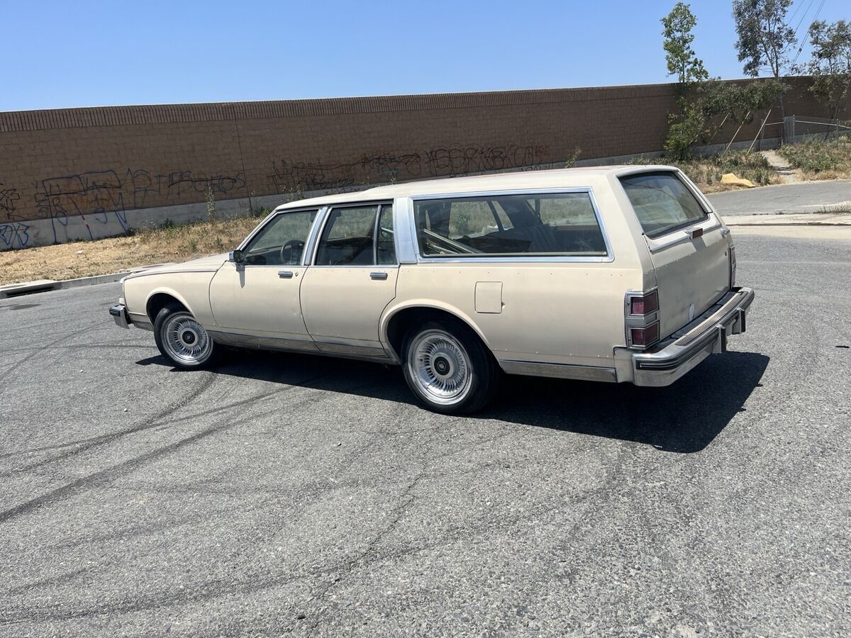 1990 Buick LeSabre ESTATE - photo 4