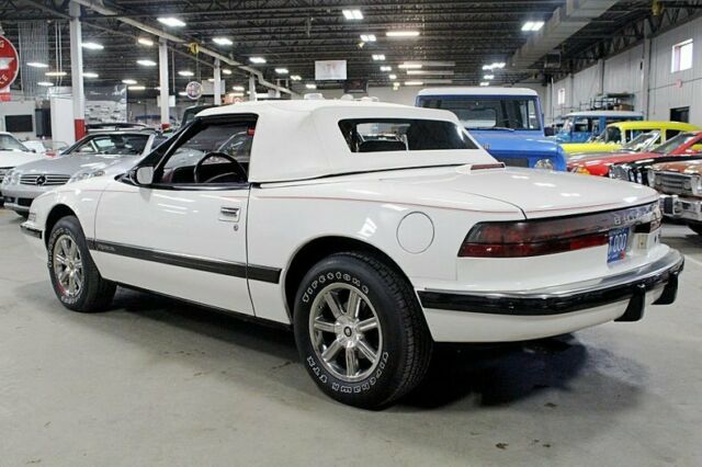 1990 Buick Reatta -- - photo 4