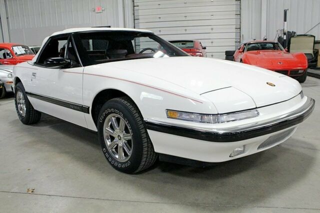 1990 Buick Reatta -- - photo 8