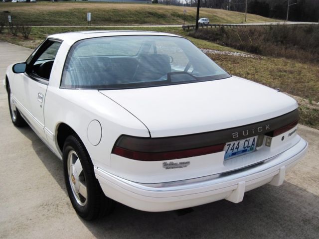 1990 Buick Reatta - photo 5