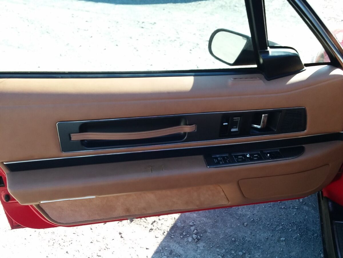 1990 Buick Reatta Convertable - photo 7